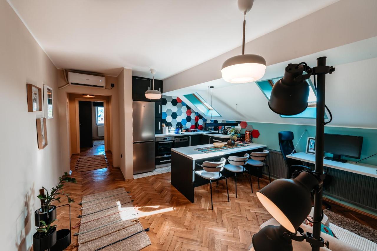 Iresidence - Free Parking Διαμέρισμα Νόβι Σαντ